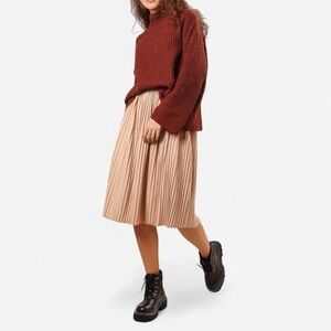 Elegant Brown Pleated Skirt